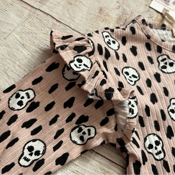 Jessica Simpson Skull 💀 2-piece set - NEW - Picture 5 of 7